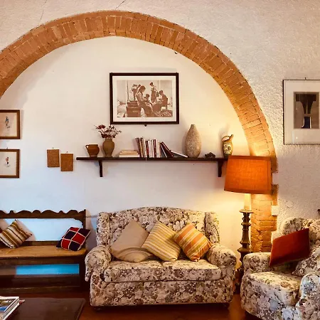 Holiday home Podere Santa Cecilia